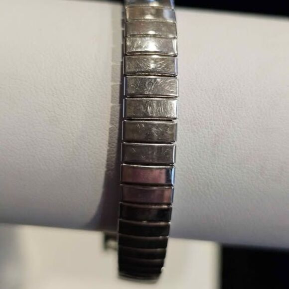 Vintage ladies self-winding Ruxton 860465 Water resistant swiss made watch